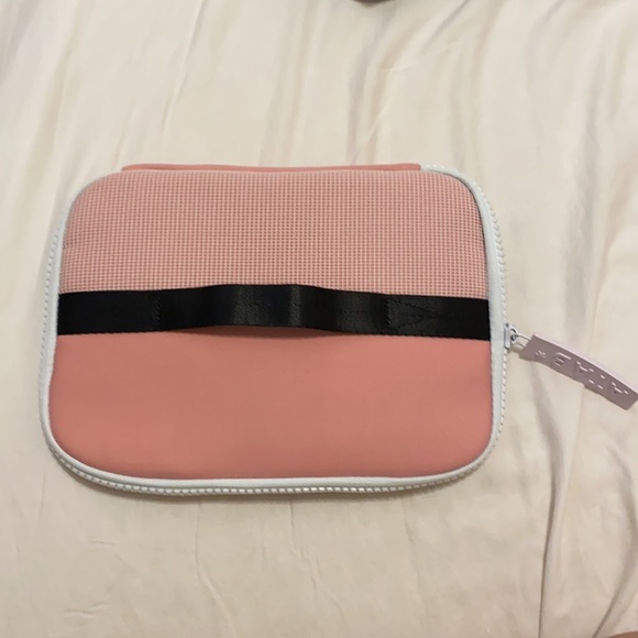 Mini tablet case - Picture 2 of 4